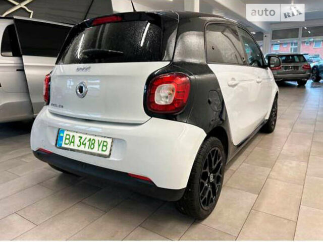 Білий Смарт EQ Forfour, об'ємом двигуна 0 л та пробігом 29 тис. км за 16550 $, фото 1 на Automoto.ua