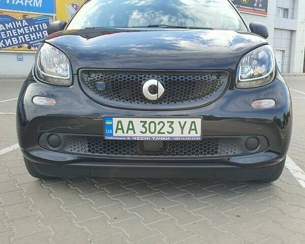 Черный Смарт EQ Forfour, объемом двигателя 0 л и пробегом 42 тыс. км за 8999 $, фото 1 на Automoto.ua