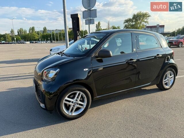 Черный Смарт EQ Forfour, объемом двигателя 0 л и пробегом 52 тыс. км за 9999 $, фото 1 на Automoto.ua