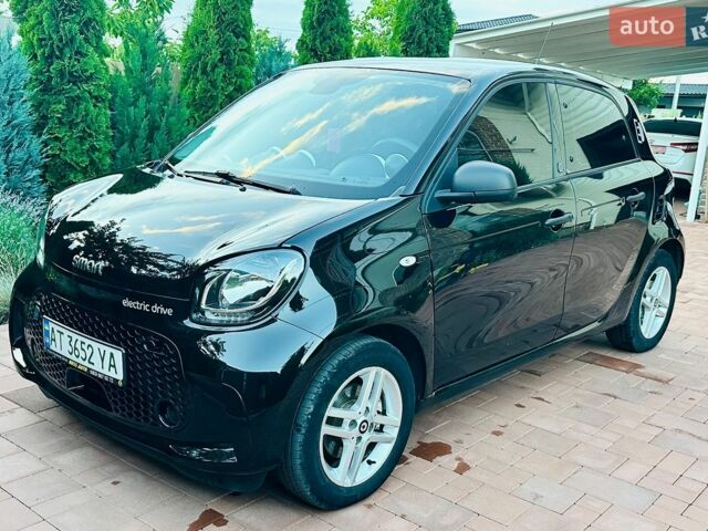 Черный Смарт EQ Forfour, объемом двигателя 0 л и пробегом 47 тыс. км за 9100 $, фото 1 на Automoto.ua