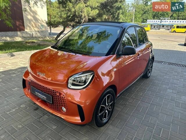 Черный Смарт EQ Forfour, объемом двигателя 0 л и пробегом 35 тыс. км за 10000 $, фото 1 на Automoto.ua
