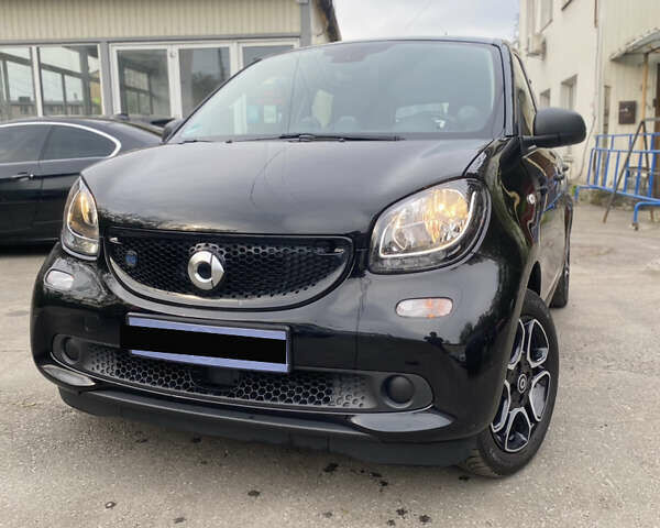 Смарт EQ Forfour, об'ємом двигуна 0 л та пробігом 42 тис. км за 15190 $, фото 1 на Automoto.ua