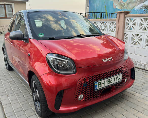 Серый Смарт EQ Forfour, объемом двигателя 0 л и пробегом 47 тыс. км за 11000 $, фото 1 на Automoto.ua