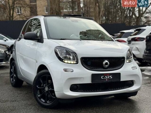 Чорний Смарт EQ Fortwo, об'ємом двигуна 0 л та пробігом 75 тис. км за 8300 $, фото 1 на Automoto.ua