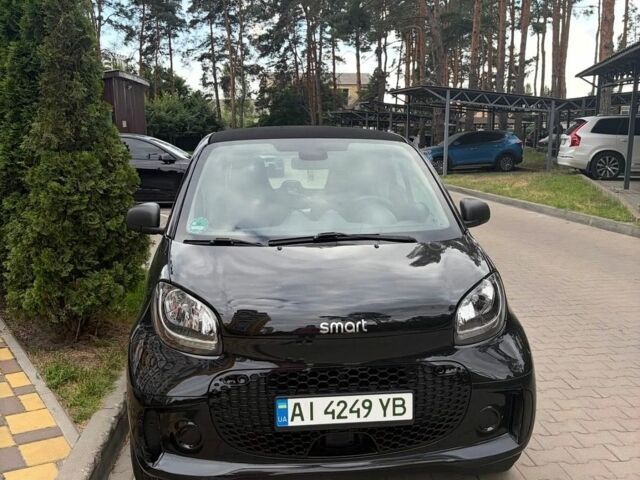 Черный Смарт EQ Fortwo, объемом двигателя 0 л и пробегом 104 тыс. км за 12000 $, фото 1 на Automoto.ua