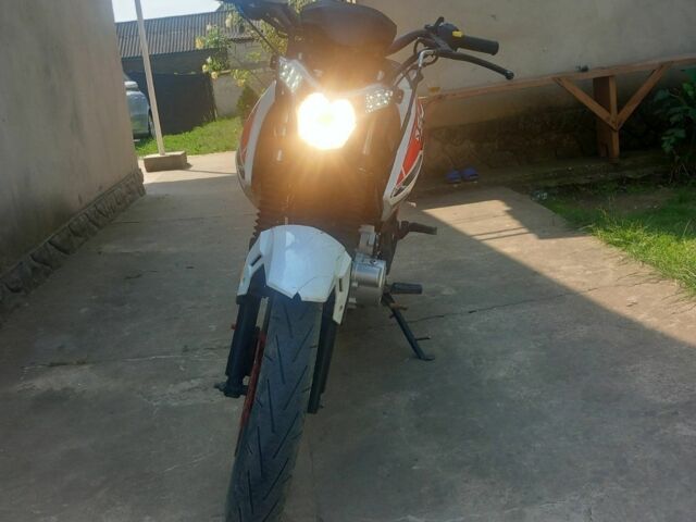 Белый Спарк Другая, объемом двигателя 0.2 л и пробегом 0 тыс. км за 740 $, фото 1 на Automoto.ua