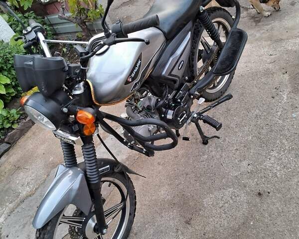 Серый Спарк SP 125C-2XWQ, объемом двигателя 1.25 л и пробегом 2 тыс. км за 600 $, фото 1 на Automoto.ua