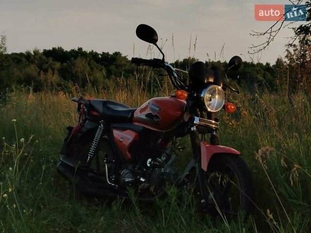 Оранжевый Спарк SP 125C-2XWQ, объемом двигателя 0.12 л и пробегом 8 тыс. км за 500 $, фото 1 на Automoto.ua
