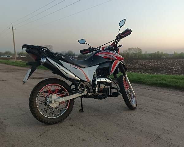 Спарк SP 200D-4, объемом двигателя 0.2 л и пробегом 9 тыс. км за 844 $, фото 1 на Automoto.ua