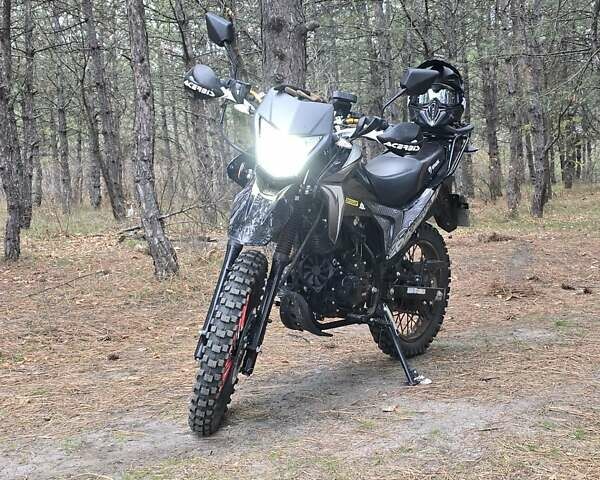 Серый Спарк SP 200D-5B, объемом двигателя 0.2 л и пробегом 3 тыс. км за 1129 $, фото 1 на Automoto.ua