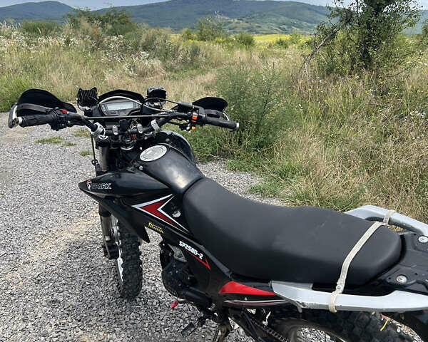 Черный Спарк SP 250D-2, объемом двигателя 0.2 л и пробегом 850 тыс. км за 800 $, фото 1 на Automoto.ua
