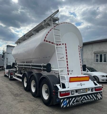 Белый Шпитцер Silos, объемом двигателя 0 л и пробегом 777 тыс. км за 21777 $, фото 1 на Automoto.ua