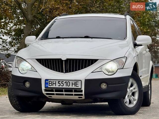 Cанг Йонг Actyon 2008 у Одесі на Automoto.ua Білий Cанг Йонг Actyon, об'ємом двигуна 2 л та пробігом 176 тис. км за 5400 $, фото 1 на Automoto.ua