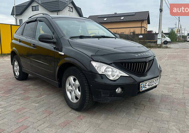 Чорний Cанг Йонг Actyon, об'ємом двигуна 2 л та пробігом 108 тис. км за 6000 $, фото 1 на Automoto.ua
