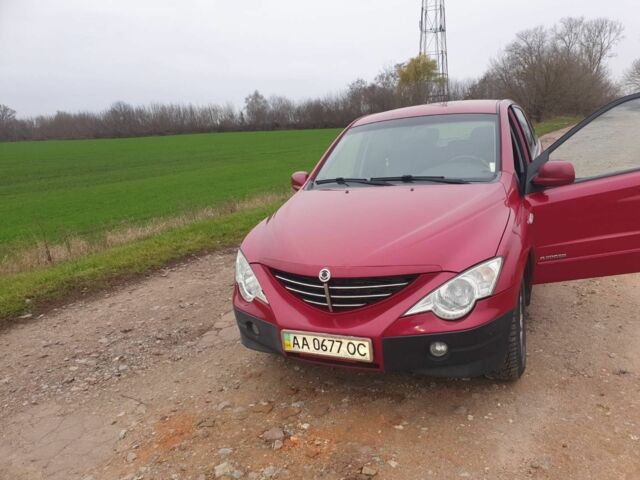 Красный Cанг Йонг Актион, объемом двигателя 2 л и пробегом 206 тыс. км за 6500 $, фото 1 на Automoto.ua