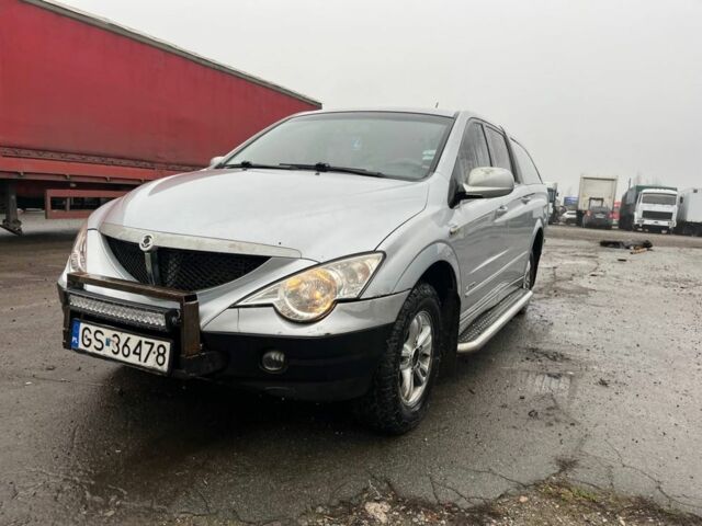 Серый Cанг Йонг Актион, объемом двигателя 2 л и пробегом 300 тыс. км за 6000 $, фото 1 на Automoto.ua