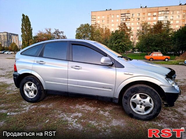 Серый Cанг Йонг Актион, объемом двигателя 2 л и пробегом 240 тыс. км за 5200 $, фото 1 на Automoto.ua