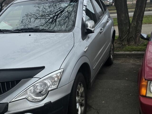 Серый Cанг Йонг Актион, объемом двигателя 2 л и пробегом 108 тыс. км за 5682 $, фото 1 на Automoto.ua