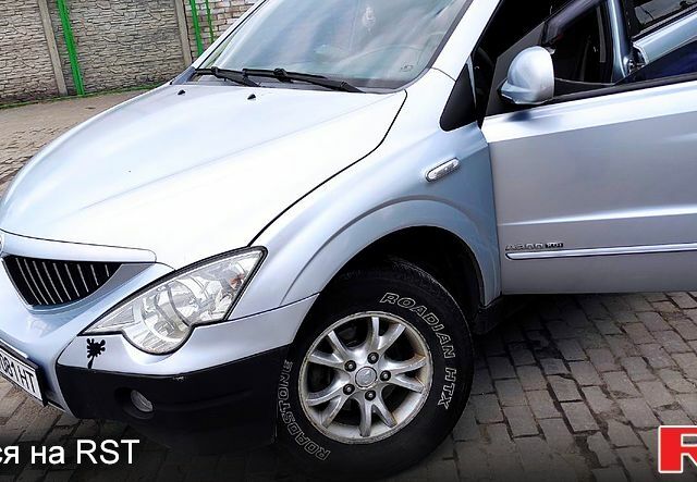 Сірий Cанг Йонг Actyon, об'ємом двигуна 2 л та пробігом 142 тис. км за 6700 $, фото 1 на Automoto.ua
