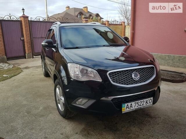 Чорний Cанг Йонг Korando, об'ємом двигуна 2 л та пробігом 295 тис. км за 9600 $, фото 1 на Automoto.ua