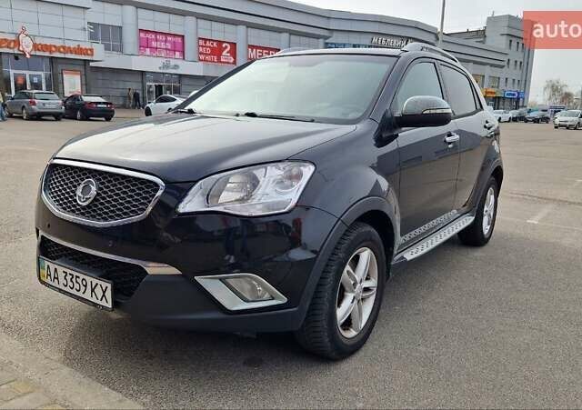 Чорний Cанг Йонг Korando, об'ємом двигуна 2 л та пробігом 134 тис. км за 8000 $, фото 1 на Automoto.ua