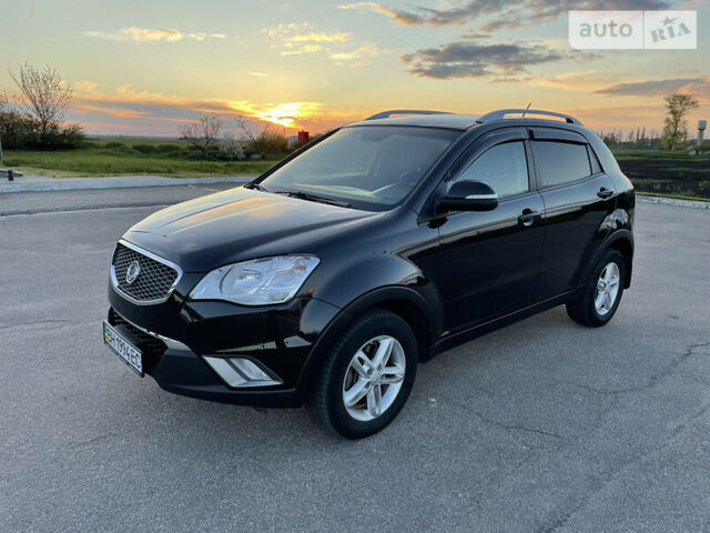 Чорний Cанг Йонг Korando, об'ємом двигуна 2 л та пробігом 120 тис. км за 8700 $, фото 1 на Automoto.ua