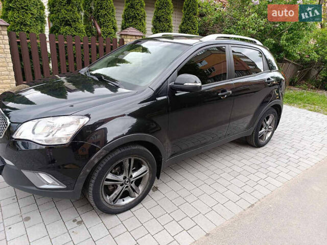 Чорний Cанг Йонг Korando, об'ємом двигуна 2 л та пробігом 80 тис. км за 9000 $, фото 1 на Automoto.ua