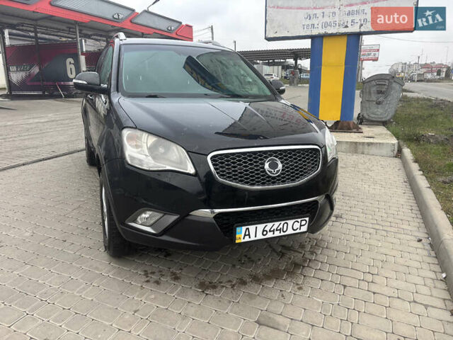 Черный Cанг Йонг Корандо, объемом двигателя 2 л и пробегом 168 тыс. км за 7900 $, фото 1 на Automoto.ua