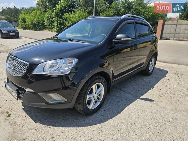 Чорний Cанг Йонг Korando, об'ємом двигуна 2 л та пробігом 182 тис. км за 8500 $, фото 1 на Automoto.ua