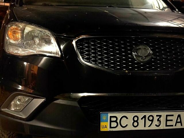 Чорний Cанг Йонг Korando, об'ємом двигуна 2 л та пробігом 0 тис. км за 10000 $, фото 1 на Automoto.ua