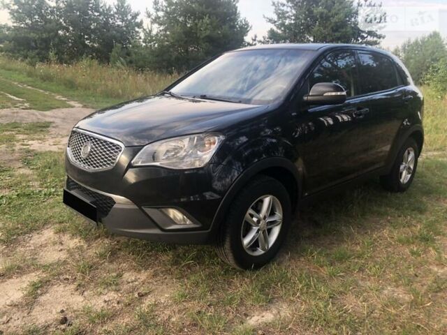 Чорний Cанг Йонг Korando, об'ємом двигуна 1.99 л та пробігом 212 тис. км за 8500 $, фото 1 на Automoto.ua