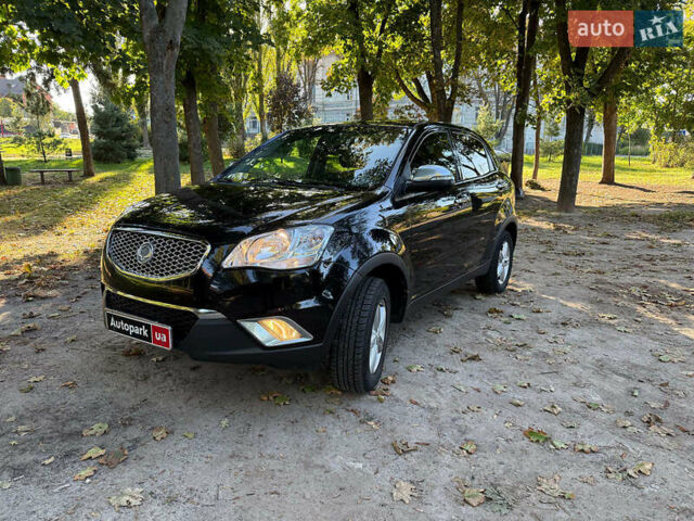 Чорний Cанг Йонг Korando, об'ємом двигуна 2 л та пробігом 144 тис. км за 8690 $, фото 1 на Automoto.ua