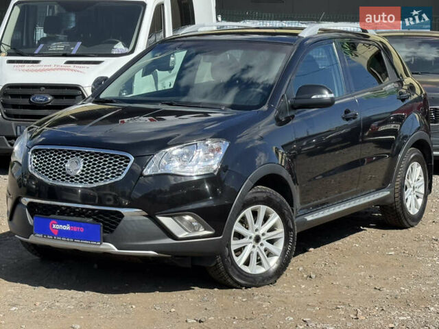 Черный Cанг Йонг Корандо, объемом двигателя 2 л и пробегом 169 тыс. км за 8900 $, фото 1 на Automoto.ua