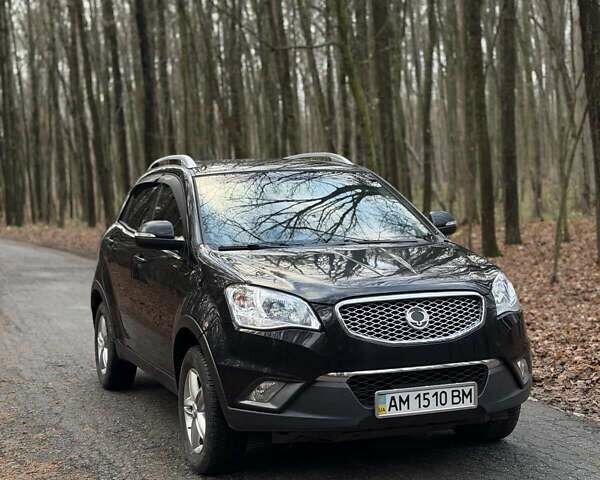 Чорний Cанг Йонг Korando, об'ємом двигуна 2 л та пробігом 163 тис. км за 8100 $, фото 1 на Automoto.ua