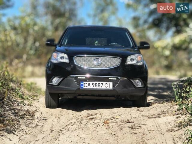 Чорний Cанг Йонг Korando, об'ємом двигуна 2 л та пробігом 225 тис. км за 8200 $, фото 1 на Automoto.ua
