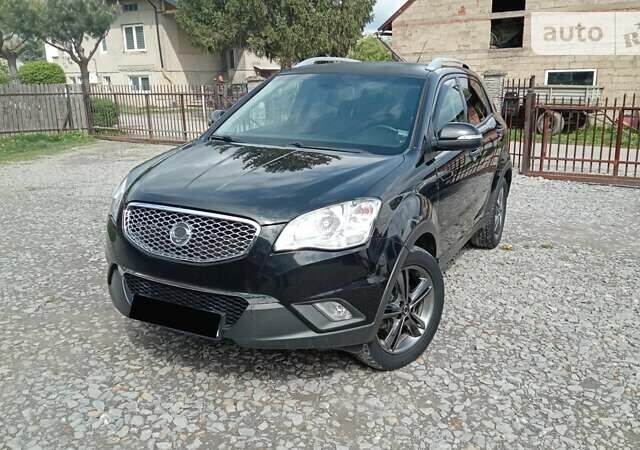 Чорний Cанг Йонг Korando, об'ємом двигуна 2 л та пробігом 132 тис. км за 5000 $, фото 1 на Automoto.ua