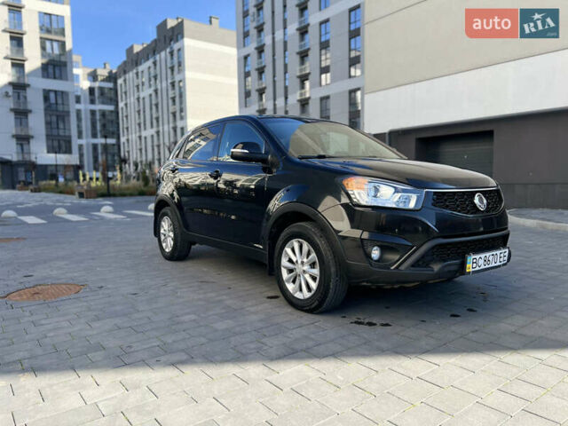 Чорний Cанг Йонг Korando, об'ємом двигуна 2 л та пробігом 173 тис. км за 9200 $, фото 1 на Automoto.ua