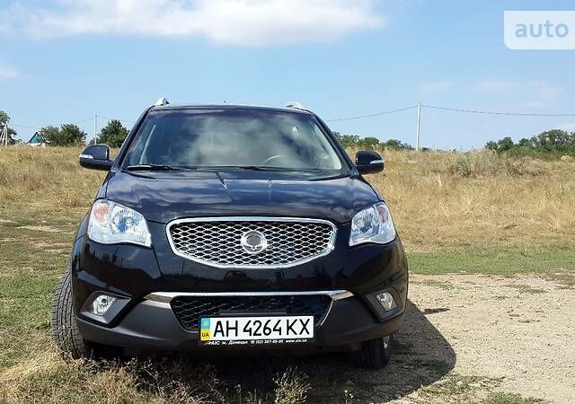 Чорний Cанг Йонг Korando, об'ємом двигуна 2 л та пробігом 26 тис. км за 13000 $, фото 1 на Automoto.ua