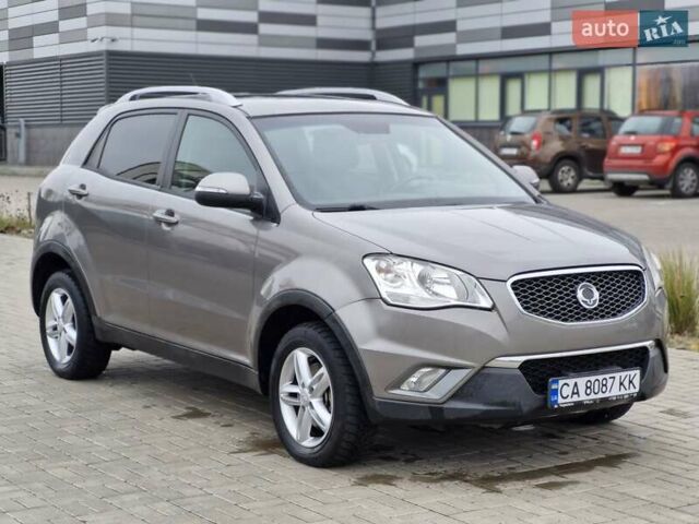 Коричневий Cанг Йонг Korando, об'ємом двигуна 2 л та пробігом 99 тис. км за 8900 $, фото 1 на Automoto.ua