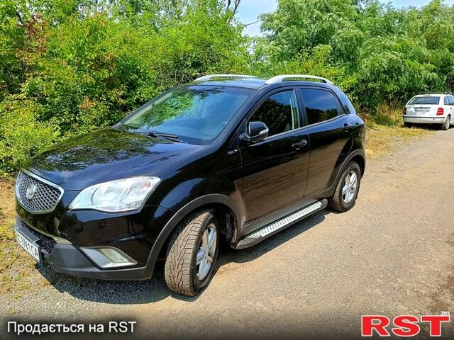 Cанг Йонг Korando, об'ємом двигуна 2 л та пробігом 145 тис. км за 9000 $, фото 1 на Automoto.ua