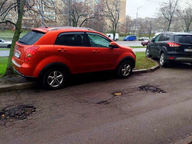 Cанг Йонг Korando, об'ємом двигуна 2 л та пробігом 192 тис. км за 9400 $, фото 1 на Automoto.ua