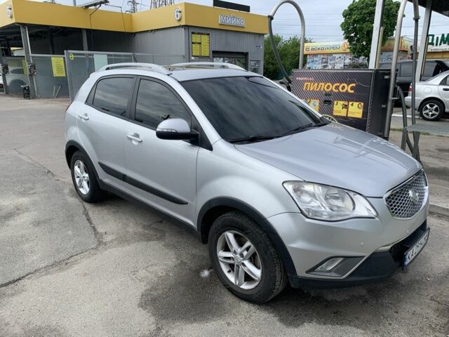 Сірий Cанг Йонг Korando, об'ємом двигуна 2 л та пробігом 141 тис. км за 8600 $, фото 1 на Automoto.ua