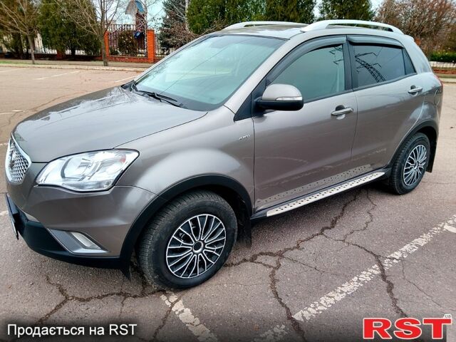 Сірий Cанг Йонг Korando, об'ємом двигуна 2 л та пробігом 115 тис. км за 8280 $, фото 1 на Automoto.ua
