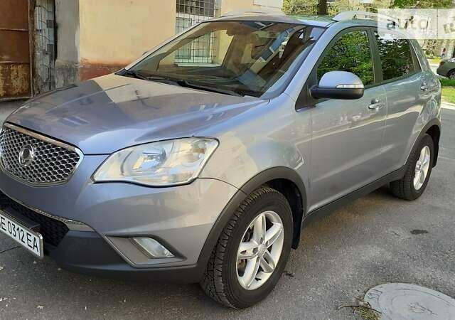 Сірий Cанг Йонг Korando, об'ємом двигуна 2 л та пробігом 147 тис. км за 7500 $, фото 1 на Automoto.ua