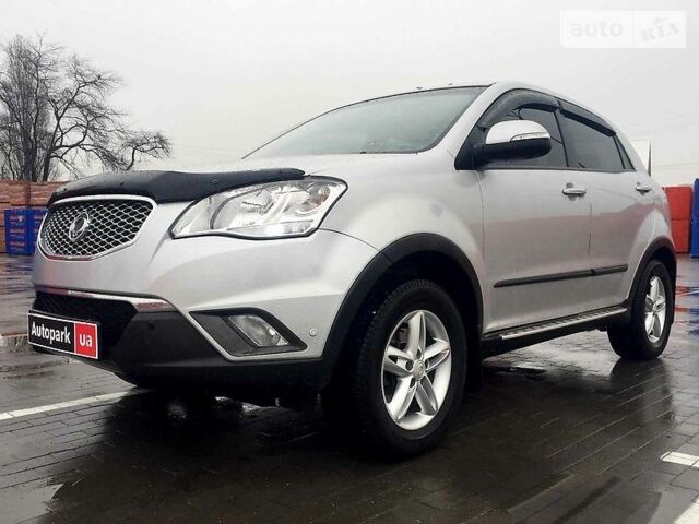 Сірий Cанг Йонг Korando, об'ємом двигуна 2 л та пробігом 59 тис. км за 11500 $, фото 1 на Automoto.ua