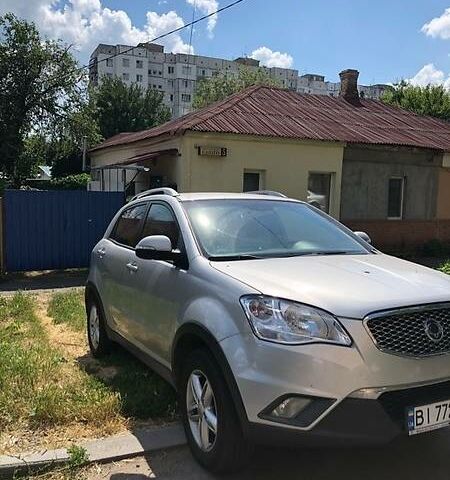 Сірий Cанг Йонг Korando, об'ємом двигуна 2 л та пробігом 191 тис. км за 8400 $, фото 1 на Automoto.ua