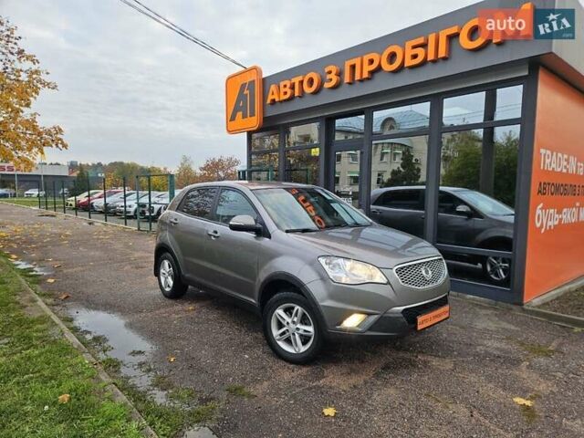 Cанг Йонг Korando 2013 у Кропивницькому (Кіровограді) на Automoto.ua Сірий Cанг Йонг Korando, об'ємом двигуна 2 л та пробігом 168 тис. км за 8500 $, фото 1 на Automoto.ua