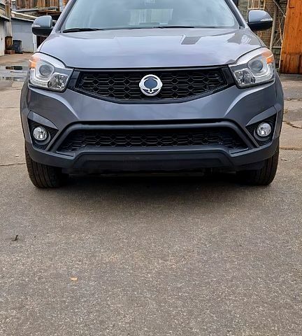 Серый Cанг Йонг Корандо, объемом двигателя 2 л и пробегом 98 тыс. км за 9730 $, фото 1 на Automoto.ua