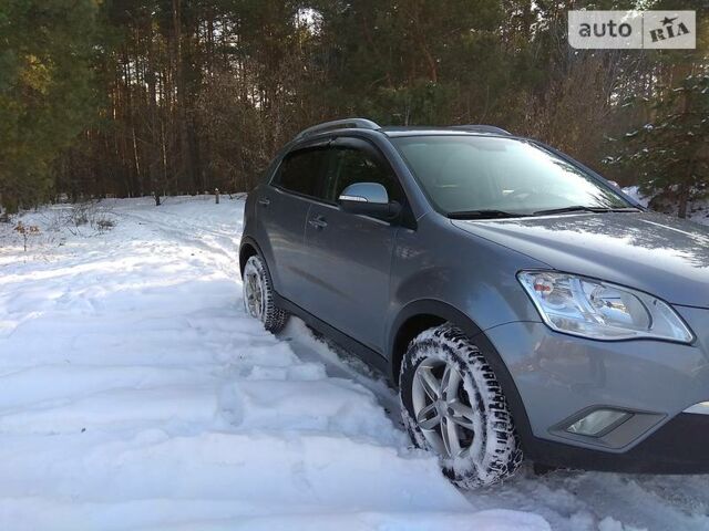 Сірий Cанг Йонг Korando, об'ємом двигуна 0 л та пробігом 64 тис. км за 14500 $, фото 1 на Automoto.ua