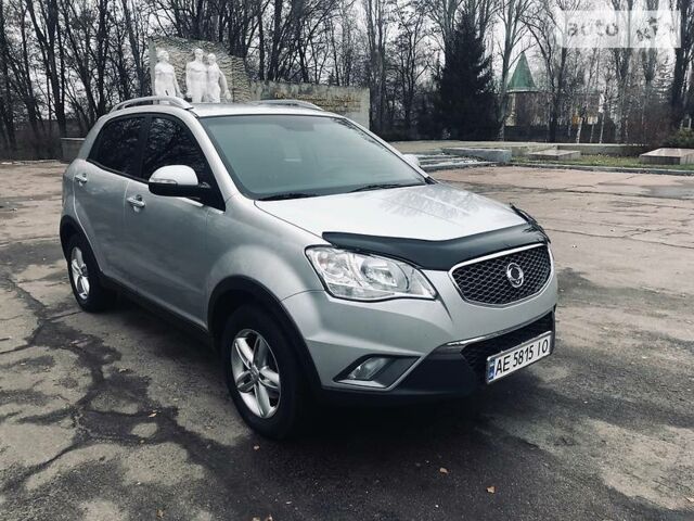 Сірий Cанг Йонг Korando, об'ємом двигуна 2 л та пробігом 60 тис. км за 10800 $, фото 1 на Automoto.ua